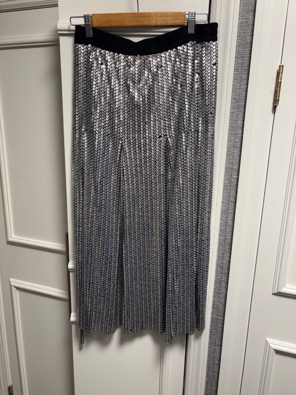 Maje Women's Pleated Midi Skirt 3 Silver Sequin Knit Elastic Waist Pull On